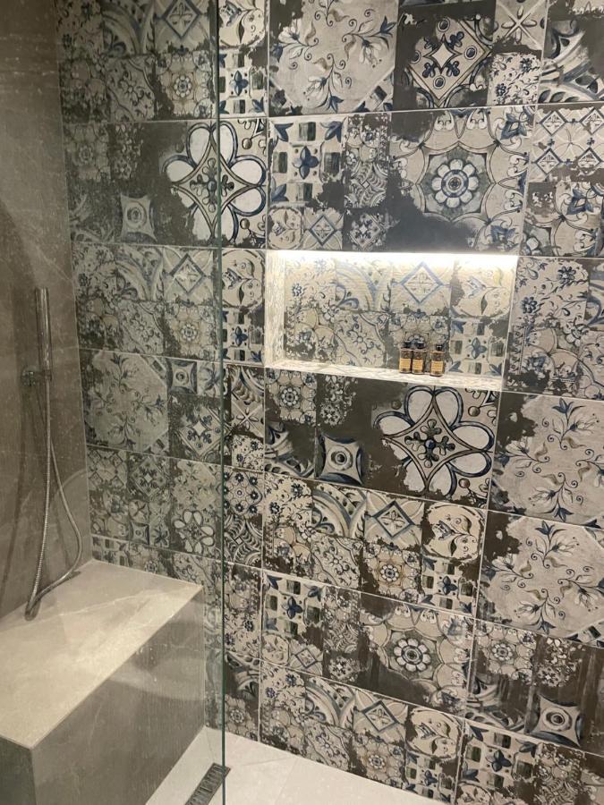 Elegance Apartment 2 Bedroom Suites Thessaloníki Ngoại thất bức ảnh