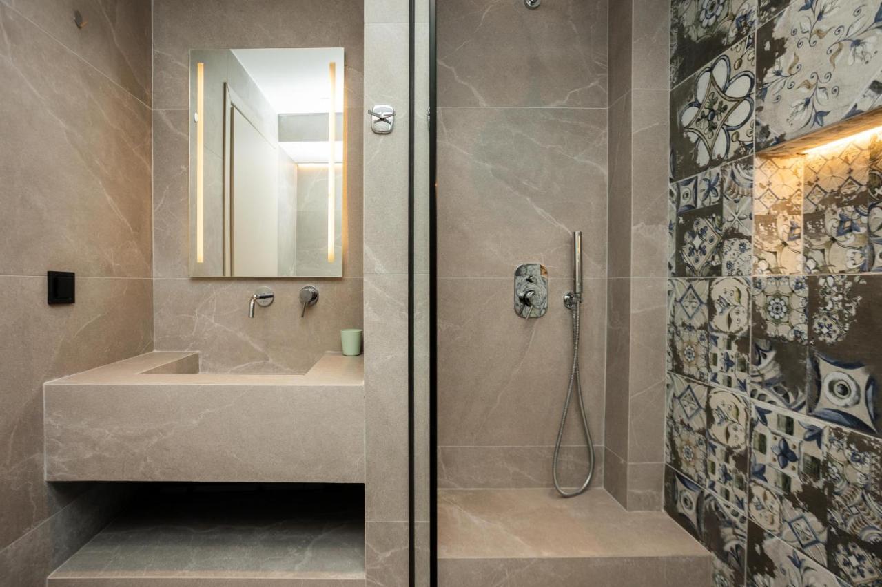 Elegance Apartment 2 Bedroom Suites Thessaloníki Ngoại thất bức ảnh