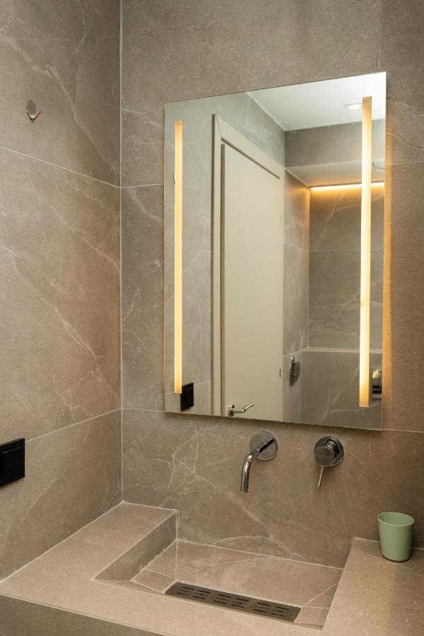 Elegance Apartment 2 Bedroom Suites Thessaloníki Ngoại thất bức ảnh